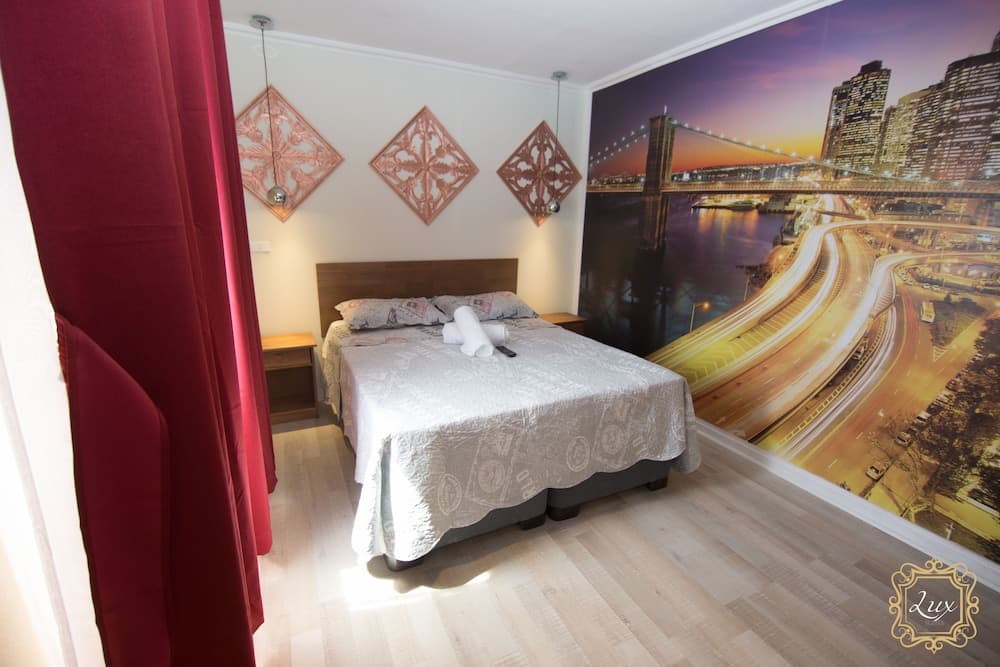 Lux Suites