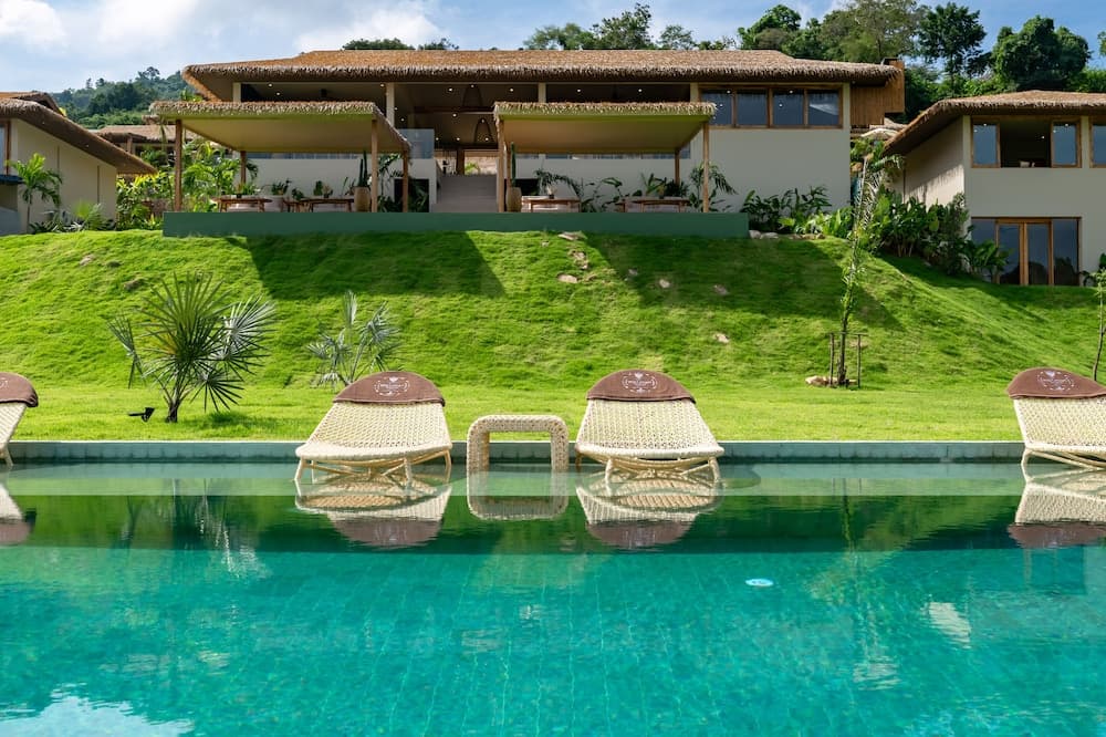 Wild Cottages Elephant Sanctuary Resort photo 2