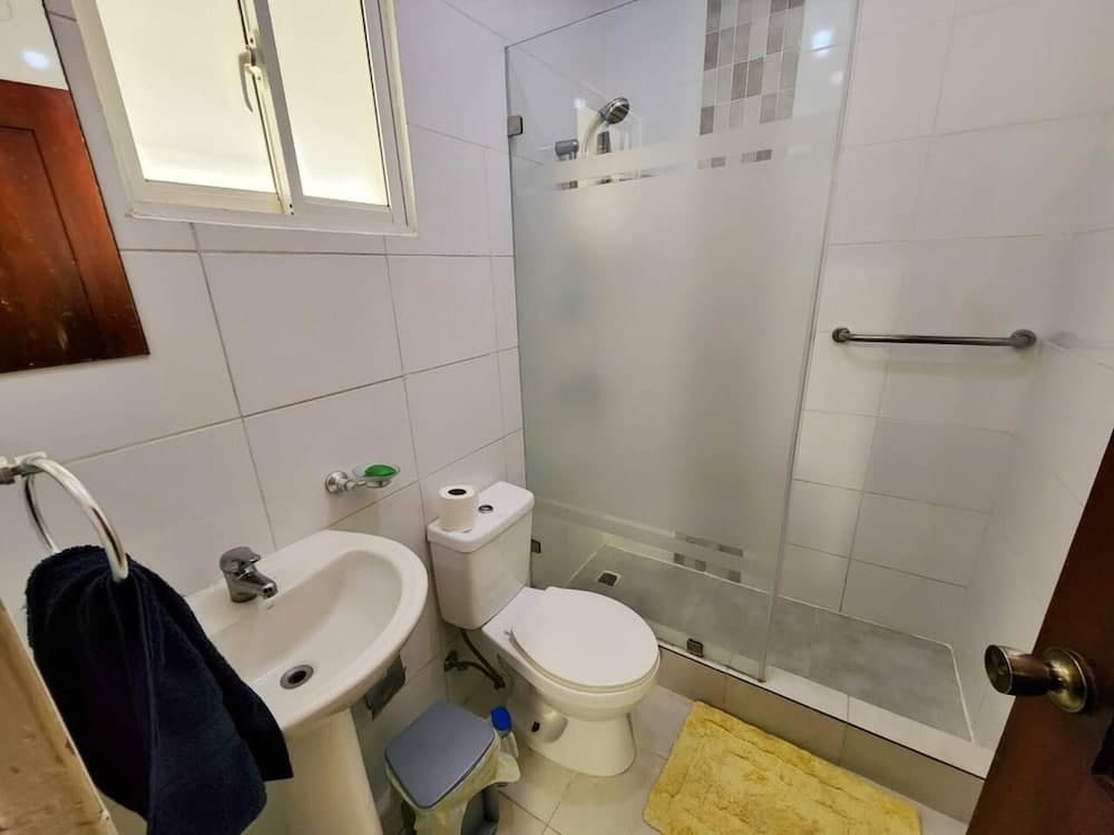 Charming 3-bed Apartment 2 Bano Aire Acondicionado photo 5