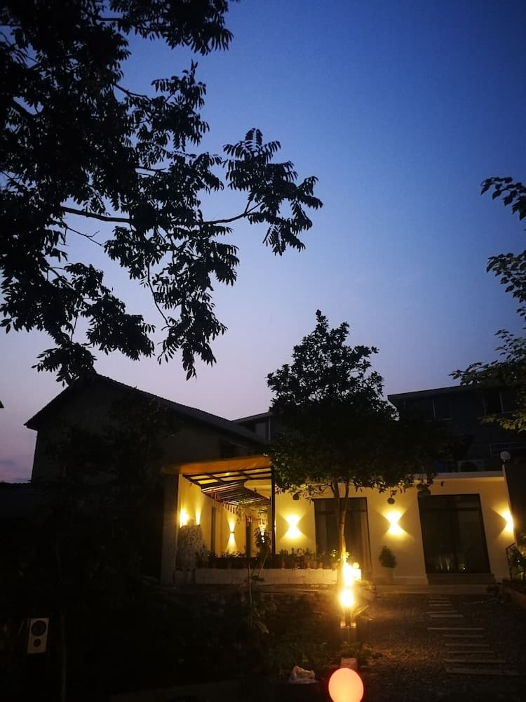 Tujia folk houses