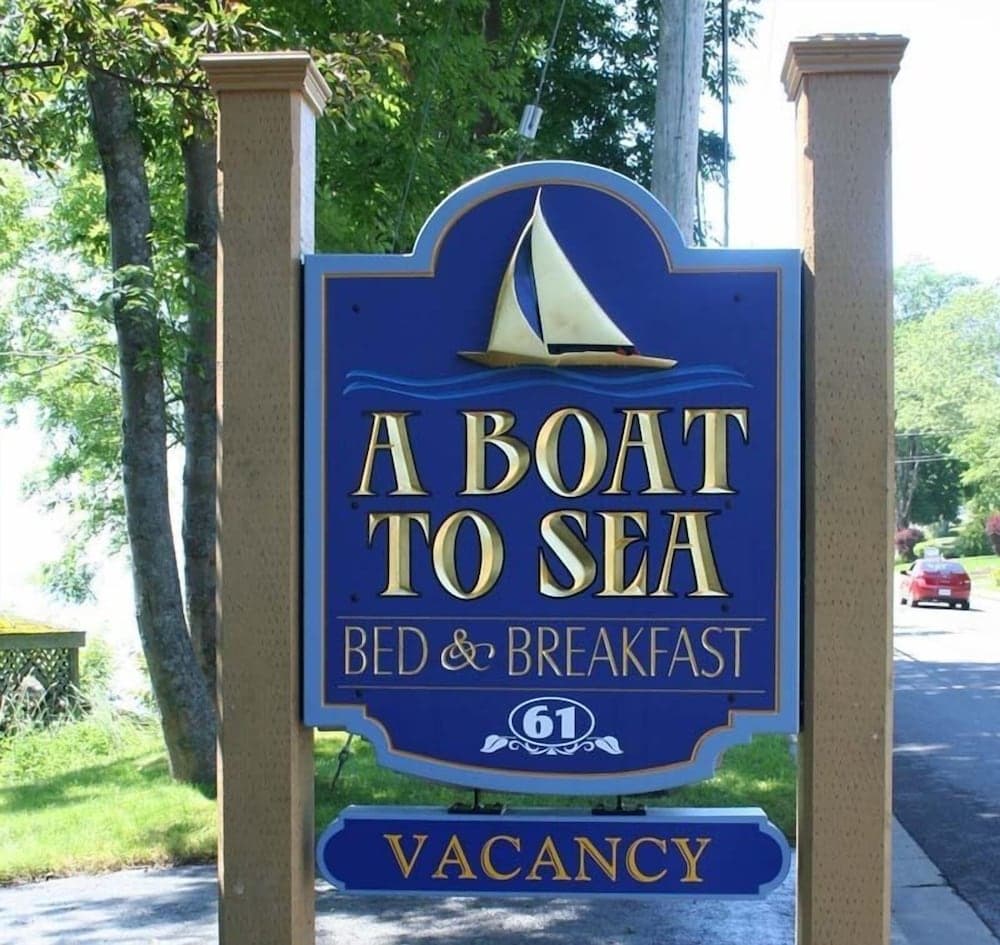 A Boat to Sea Bed & Breakfast photo 2