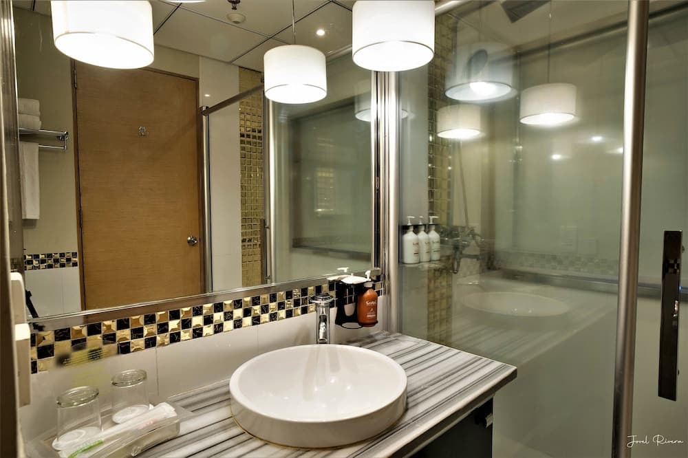 Ion Hotel photo 6