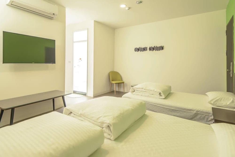Travelers Plus - Hostel photo 8