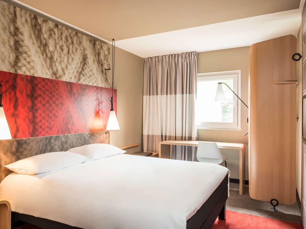 ibis Regensburg City photo 5