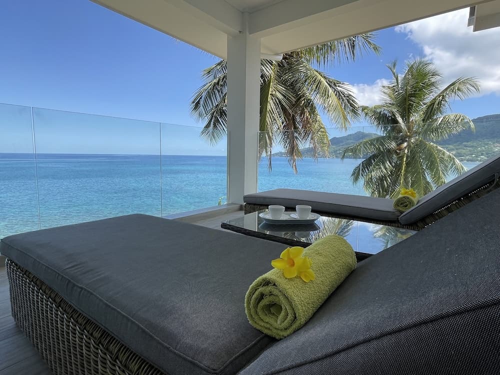 VallonEnd Beach Front Villa photo 3