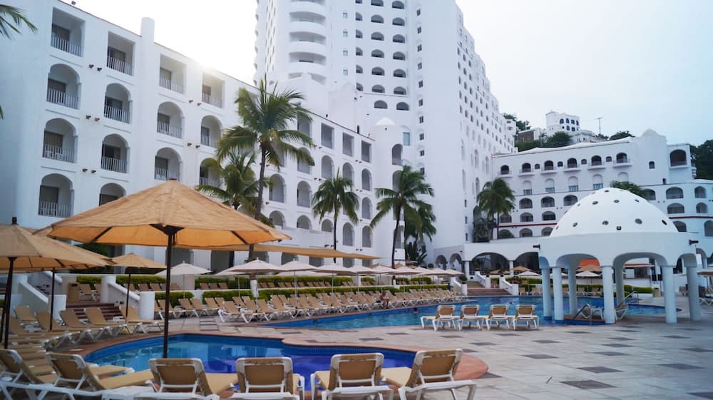 Tesoro Manzanillo All Inclusive photo 3