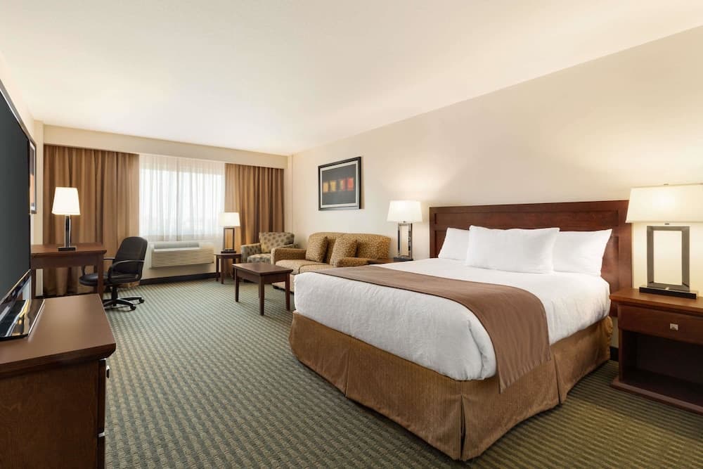 Travelodge by Wyndham Weyburn photo 5
