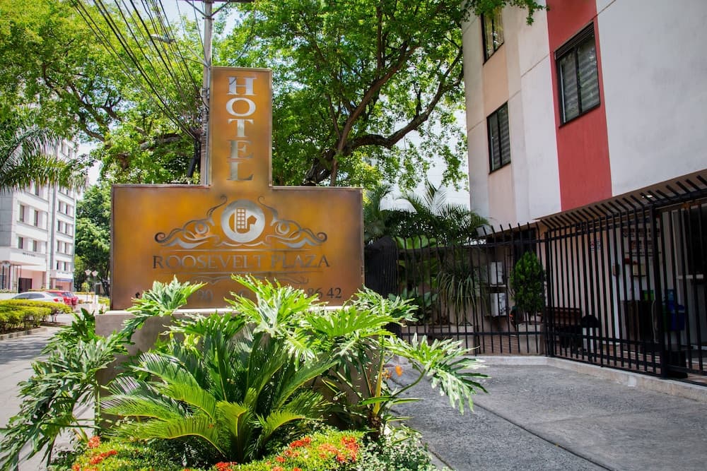 Hotel Roosevelt Plaza