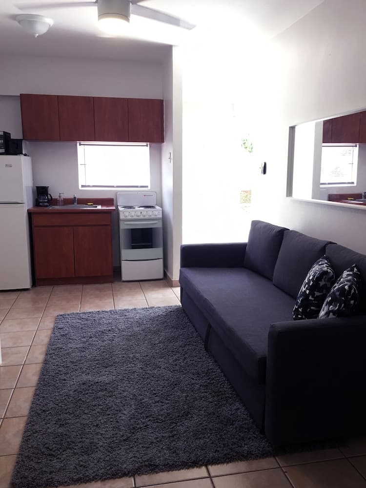 Boulevard 205 photo 9