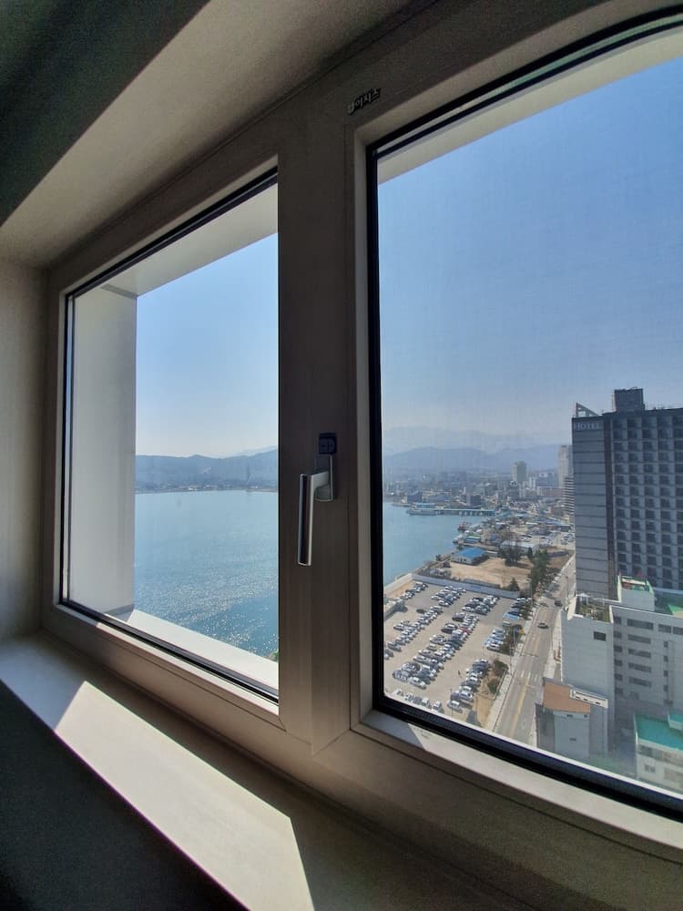 SOTA SUITE SOKCHO WORLDSTATE photo 3