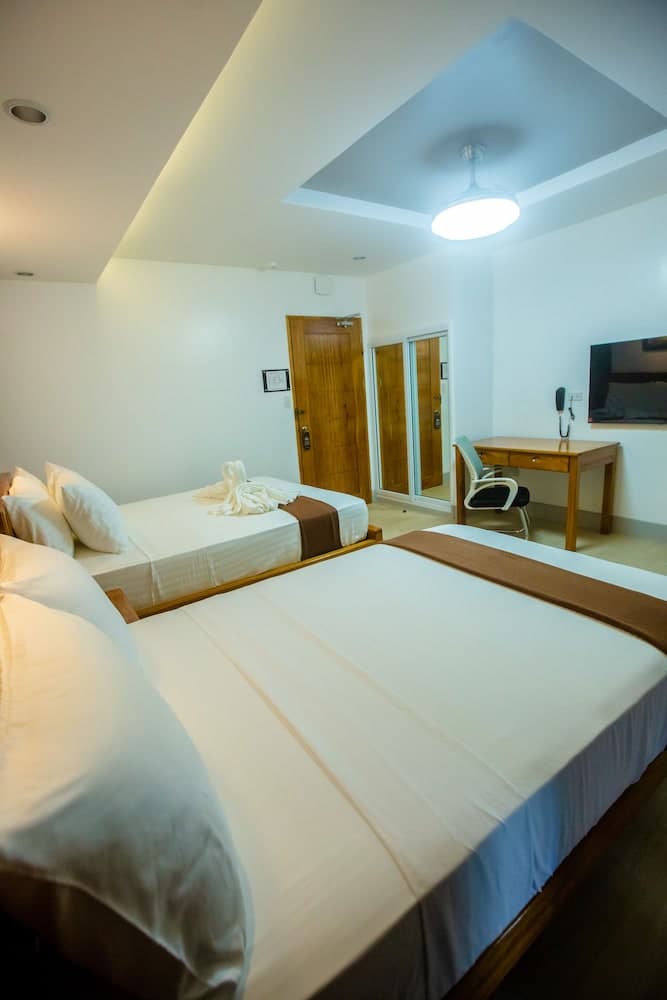 Horizon Hotel Romblon photo 5