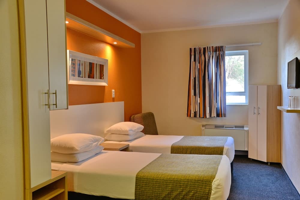 Road Lodge Rustenburg photo 8