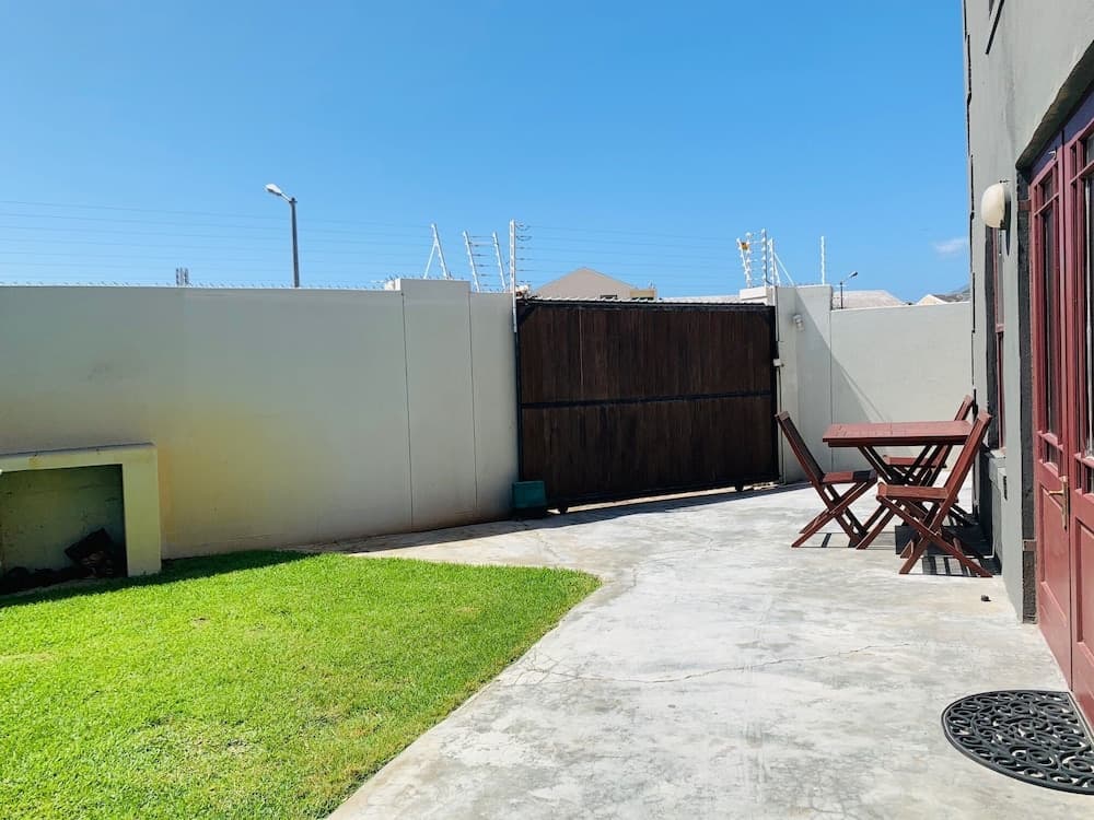 Abington Manor - Fish Hoek Guesthouse photo 6