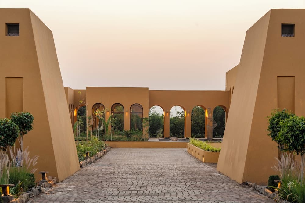 Aaramgah Jawai Resort & Spa, A Member Of Radisson Individuals Retreat photo 4