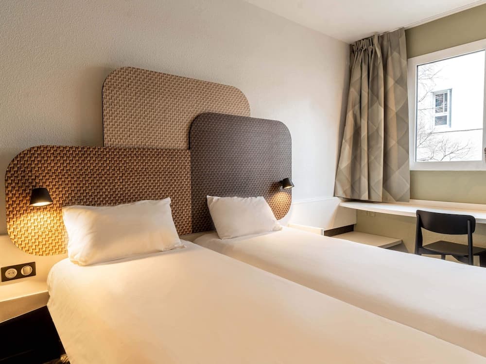 B&B HOTEL Rouen Centre Rive Gauche photo 2