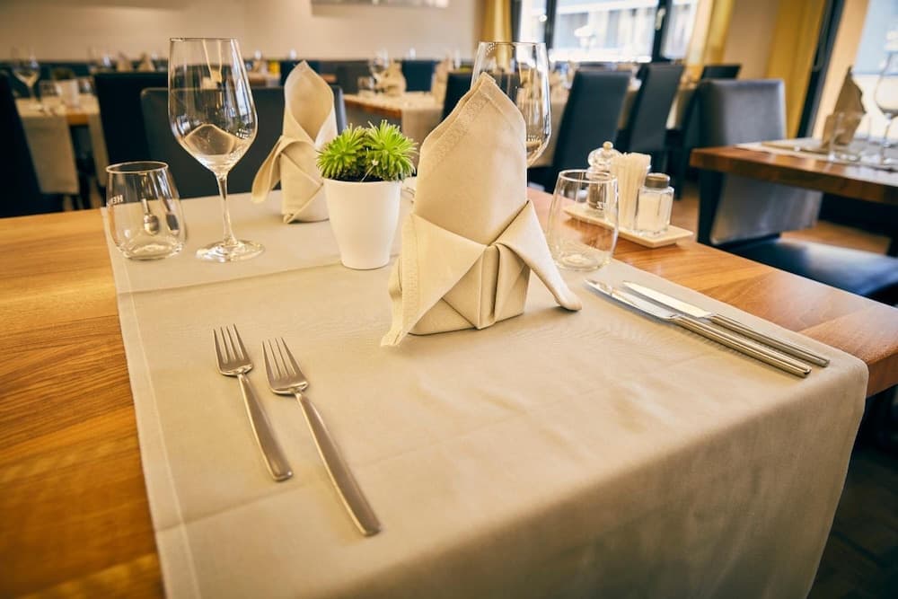 Hotel Restaurant Elite Visp photo 2