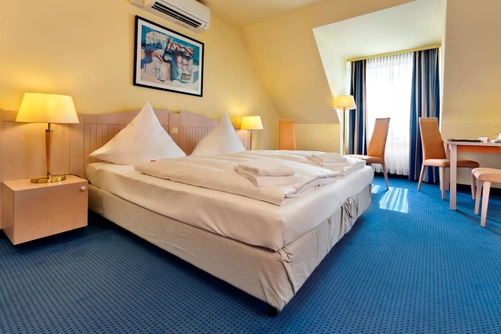 TRYP by Wyndham Lübeck Aquamarin