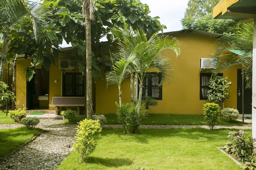 Sauraha Nana Hotel photo 4