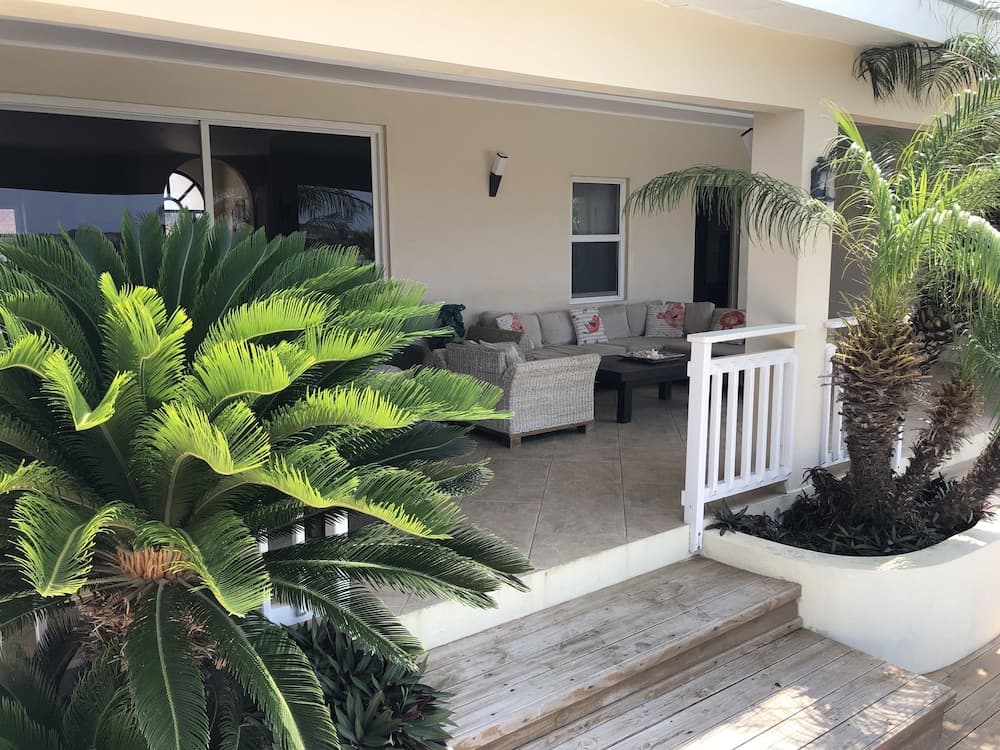 Villa with Private Pool photo 2