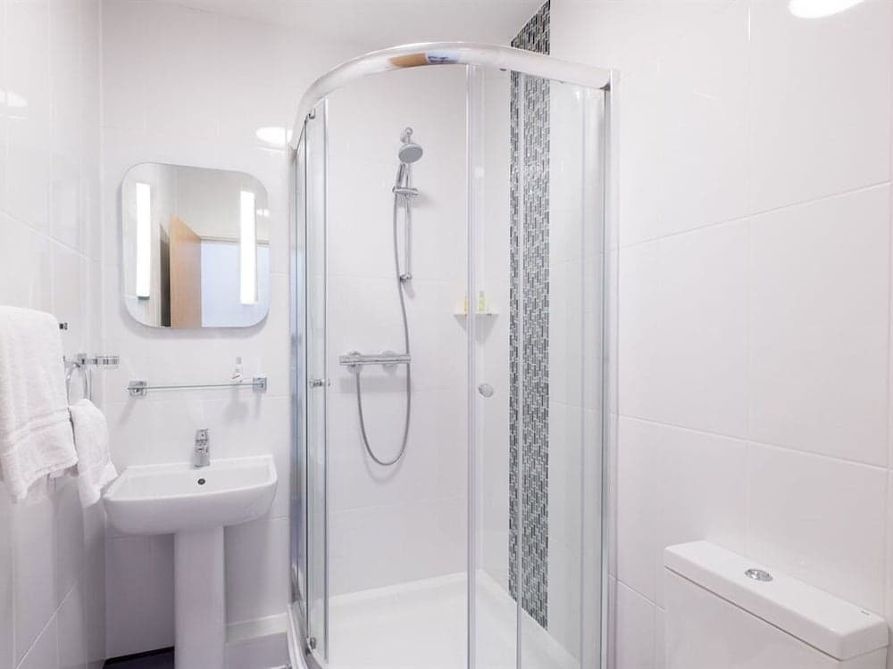 Signature Hotel London photo 4