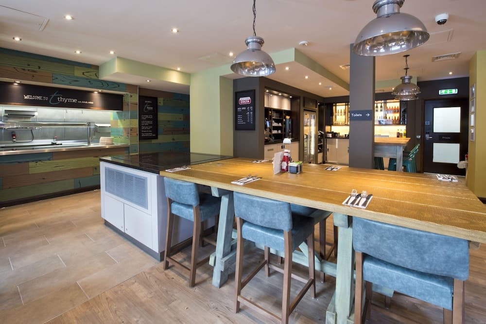 Premier Inn London Clapham photo 4