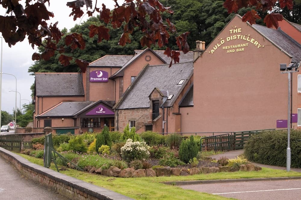 Premier Inn Inverness Millburn Rd