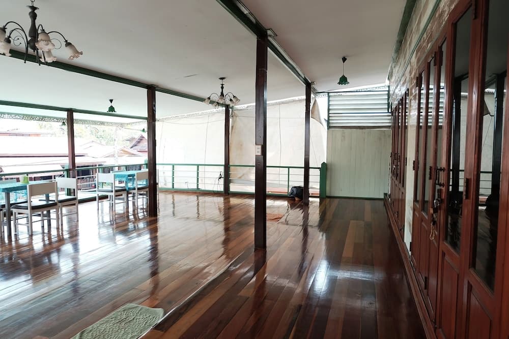 meeting & event spaces