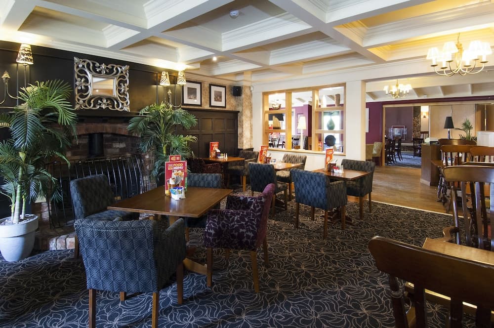 Premier Inn Leicester Central - A50 photo 9