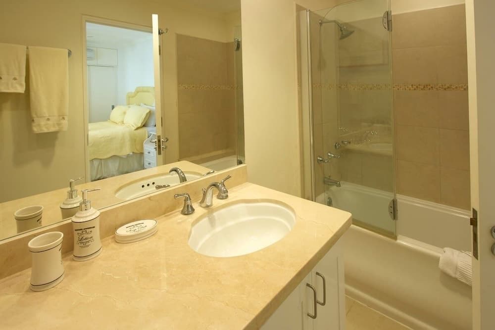 Palm Beach 110 3 Bedroom Condo photo 7