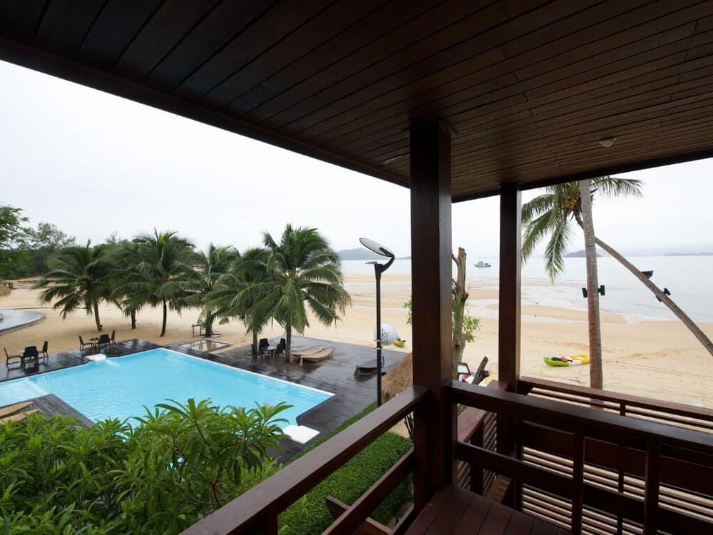 The Blue Sky Resort Koh Payam photo 4