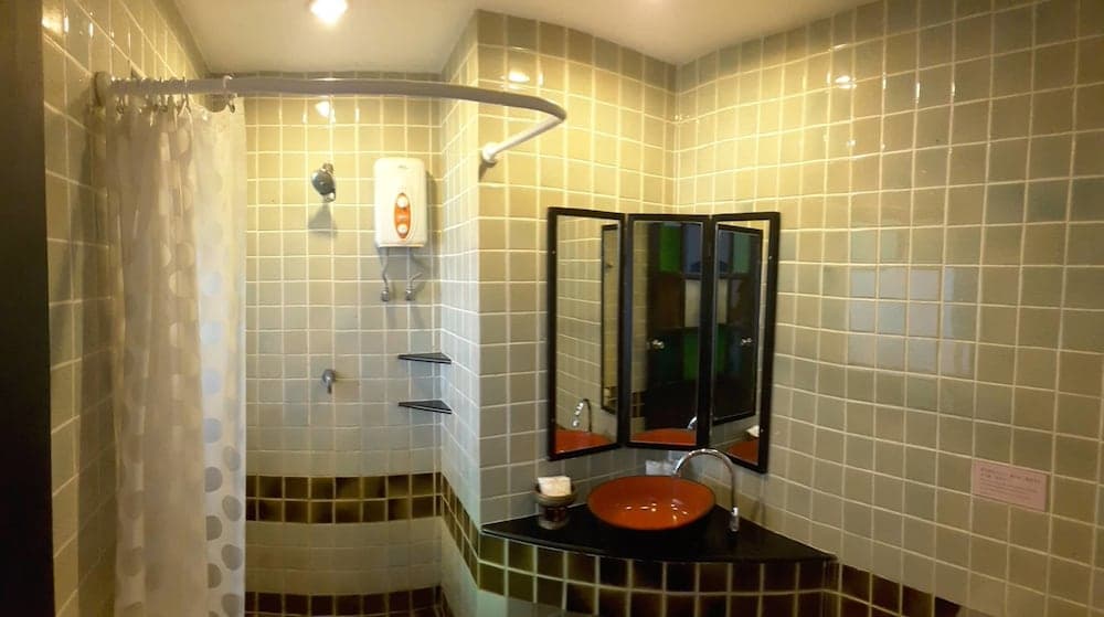 Wangburapa Grand Hotel photo 3