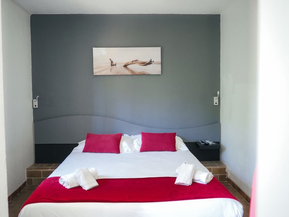 Marina Hotel Club photo 3