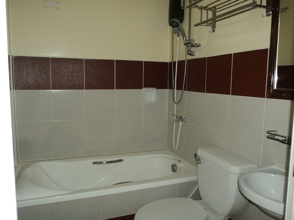 Greenfields Tourist Inn photo 4