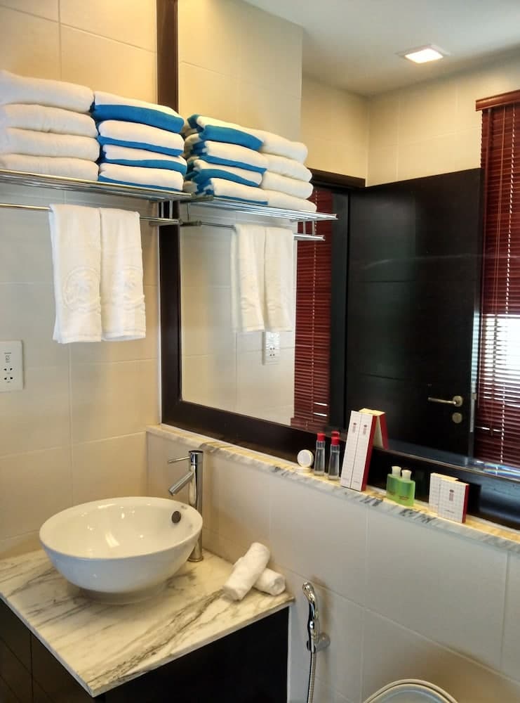 Sabah Beach Villas & Suites photo 8