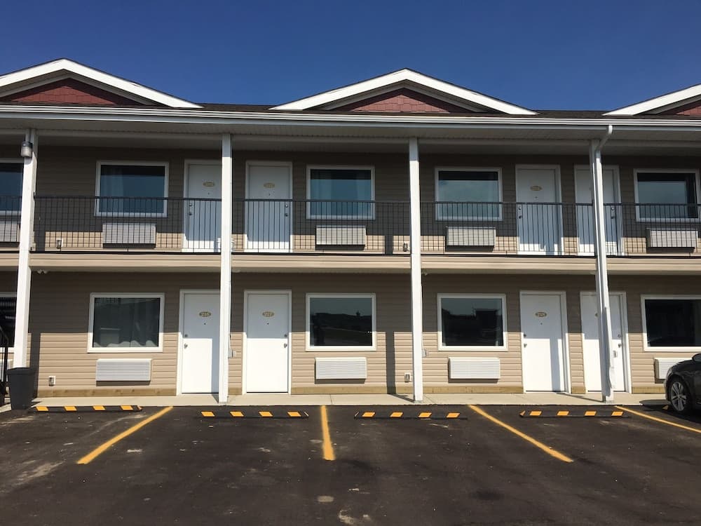 Voyageur Motel