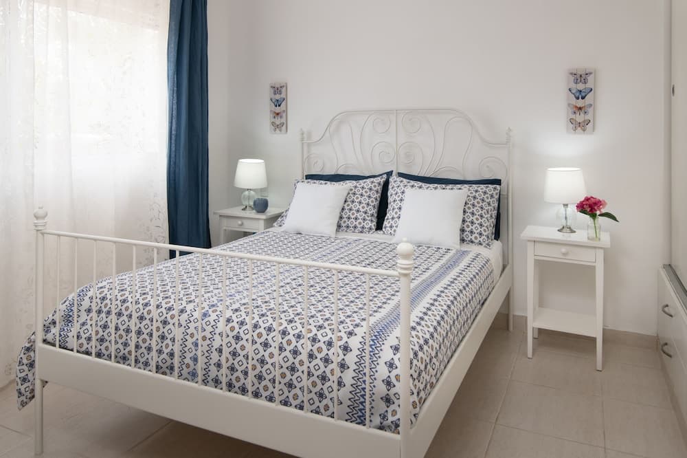 Los Flamencos Aparthotel photo 4