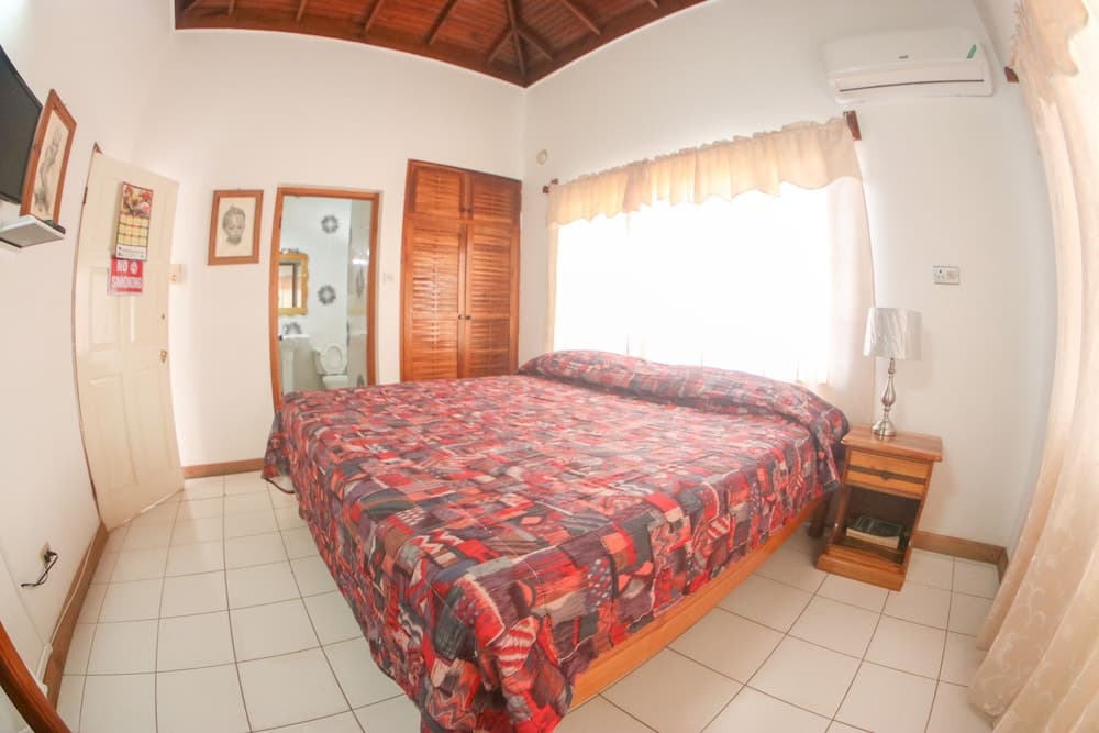 Van Villa Holidays photo 9