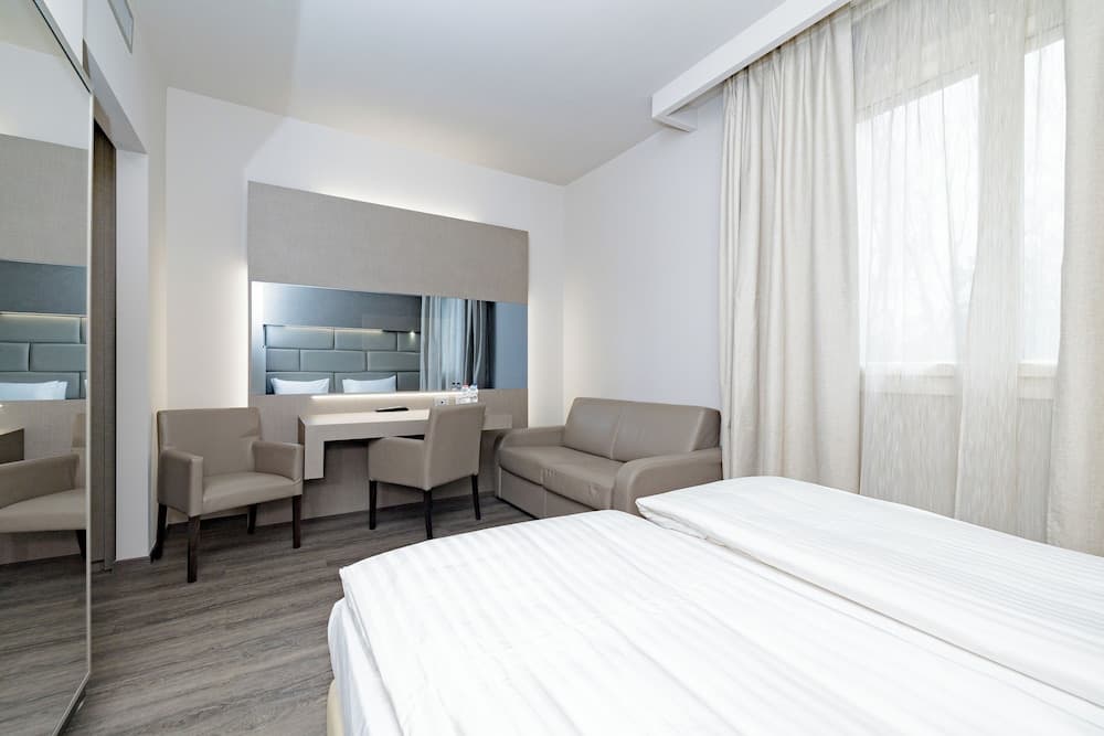 Just Hotel Saronno photo 9