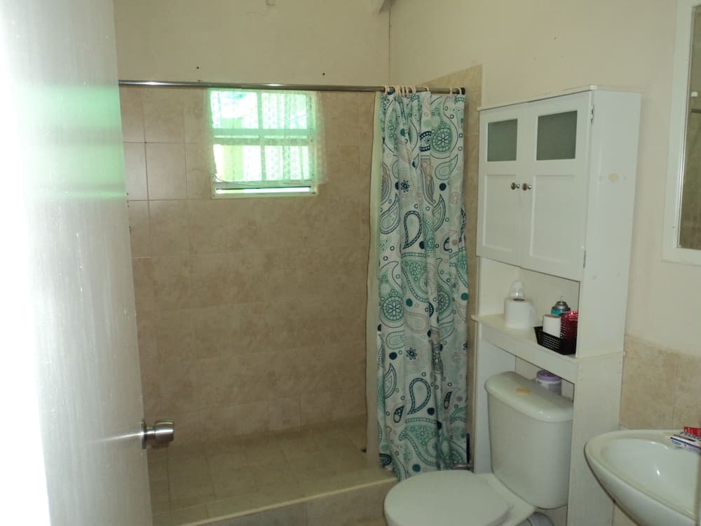 4 Coverley Crescent photo 8