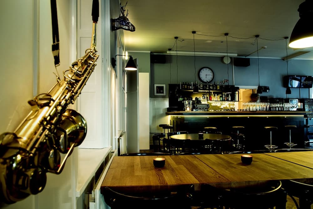 Flinchs Hotel photo 9