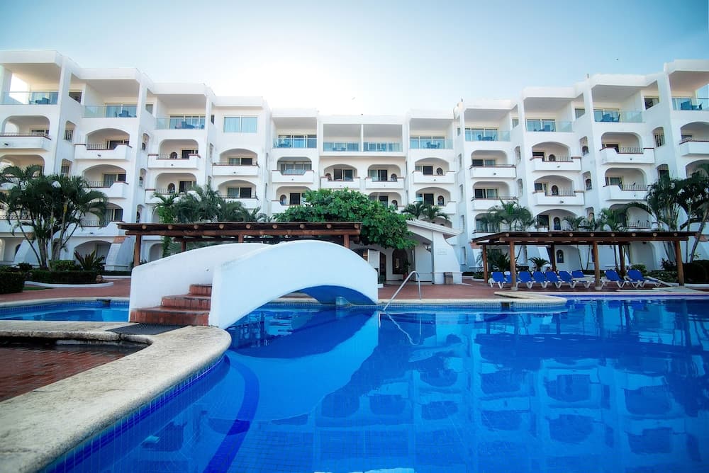Casablanca Resort