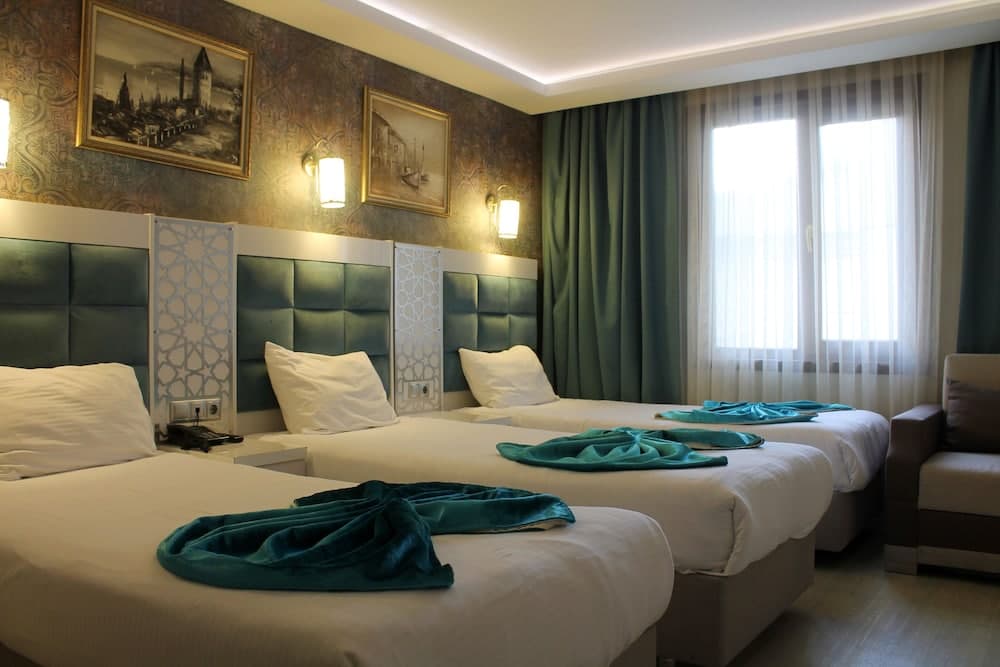 River Hotel photo 5