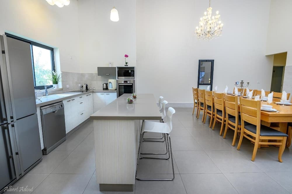 Lev HaHoresh Suites photo 3