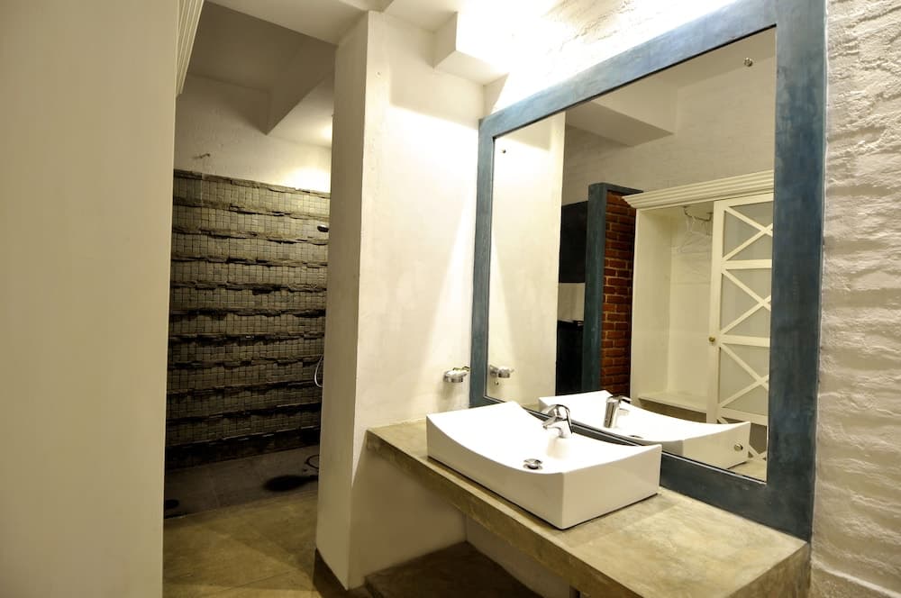 Clock Inn Dehiwala - Hostel photo 3