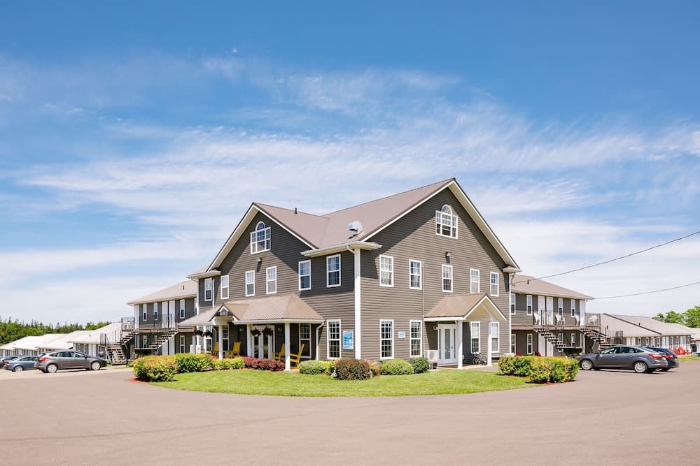 Brackley Beach Northwinds Inn and Suites photo 2