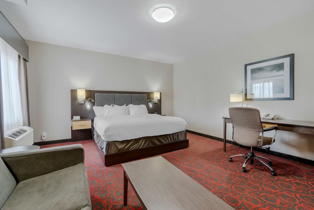 Best Western Plus Eastgate Inn & Suites photo 5
