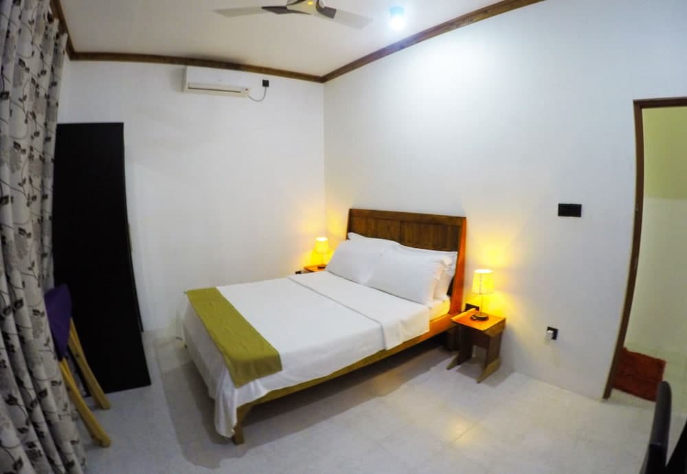 Ithaa Beach Maldives photo 6