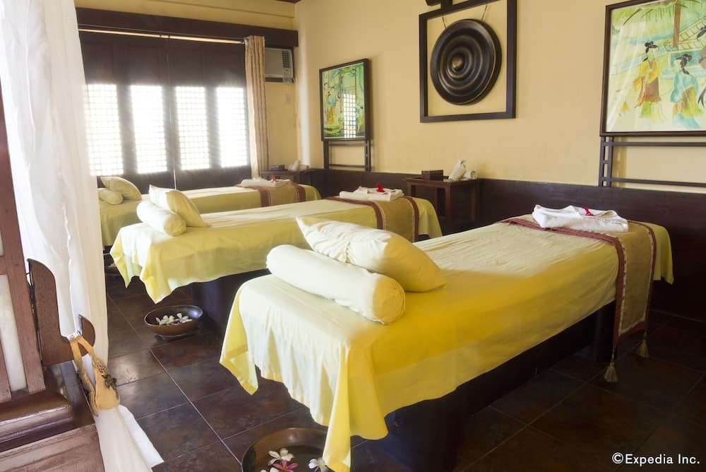 Henann Lagoon Resort photo 7