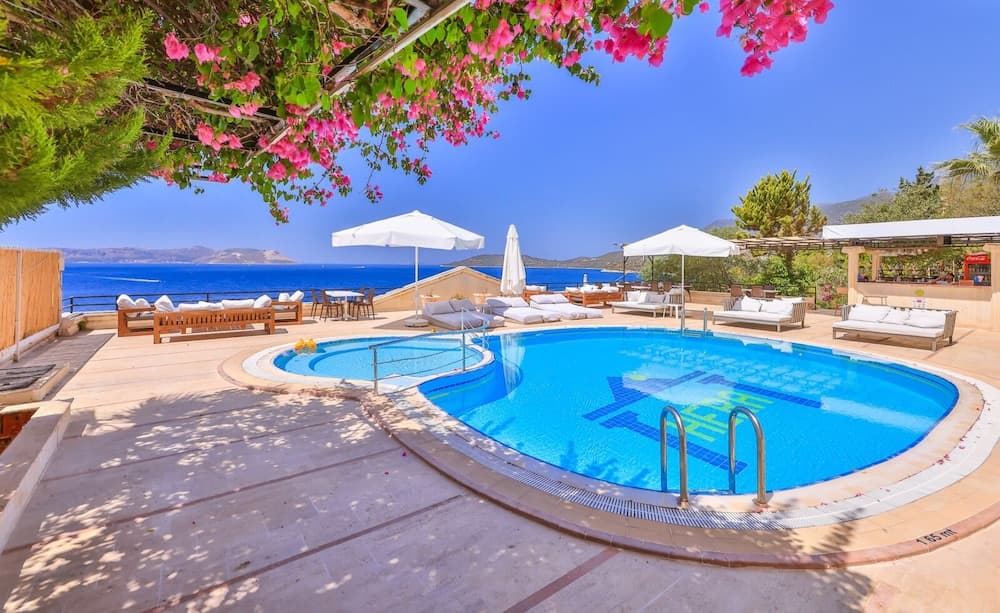 Hera Hotel photo 2
