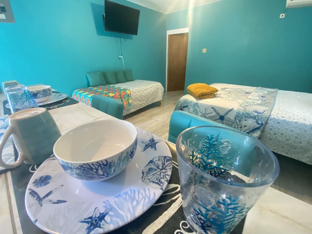 Yanceylargo Estate - Newly Renovated 3 Br Villa W Gorgeous Mountain Views 3 Bedroom Villa by RedAwning photo 2